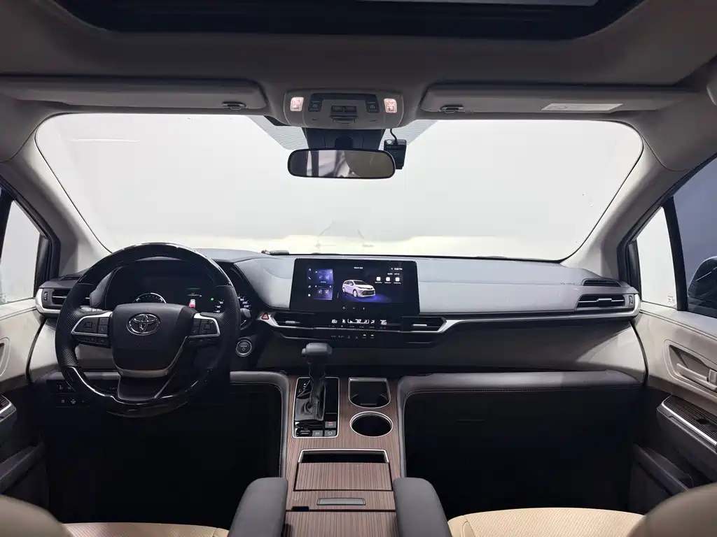 Toyota Sienna 2024 2.5L Hybrid Comfort Edition 2025 - thumbnail 5