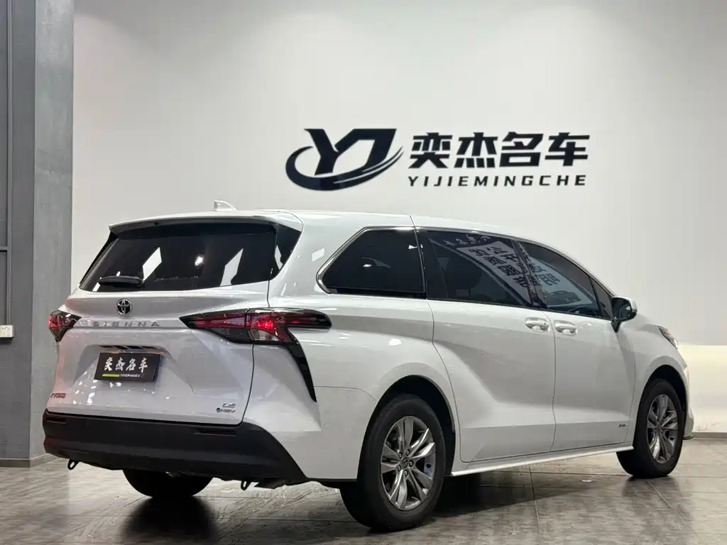 Toyota Sienna 2024 2.5L Hybrid Comfort Edition 2025 - thumbnail 7