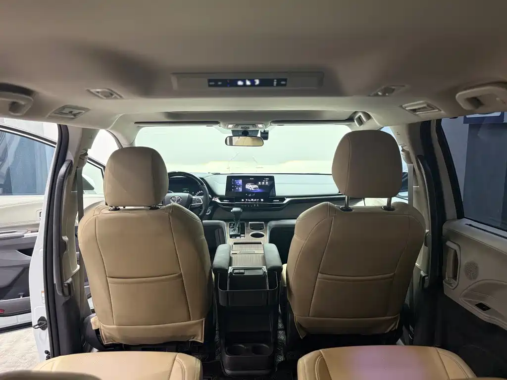 Toyota Sienna 2024 2.5L Hybrid Comfort Edition 2025 - thumbnail 19