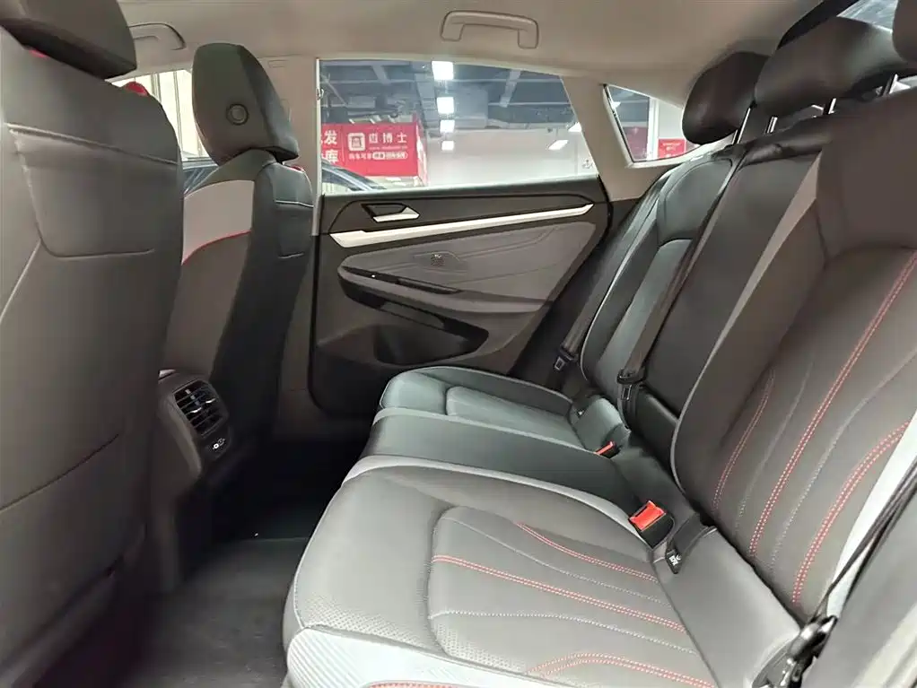 Volkswagen 凌渡 2025款 凌渡L 280TSI DSG炫辣版 2025 - thumbnail 8