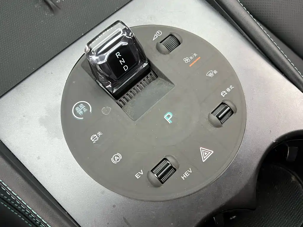BYD BYD Seal 06 DM-i 2024 - thumbnail 14