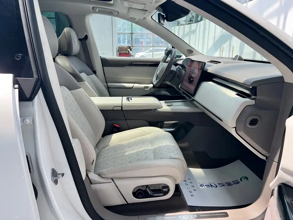 Zeekr Zeekr 7X 2025 75kWh RWD Intelligent Driving Edition 2024 - thumbnail 14