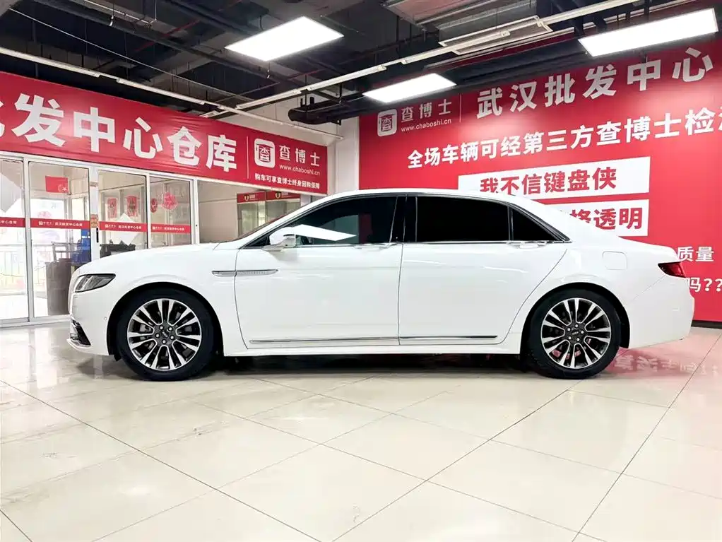 Lincoln Lincoln Continental 2020 2.0T FWD MONO Limited Edition MONO WHITE 2021 - thumbnail 4