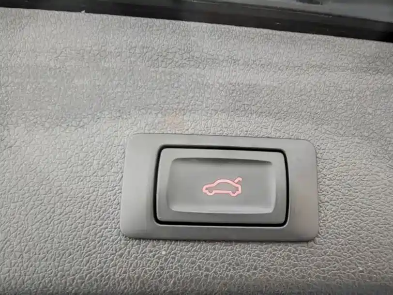 Audi Audi Q5 2018 Collector's Edition 40 TFSI Entry Level 2018 - thumbnail 13