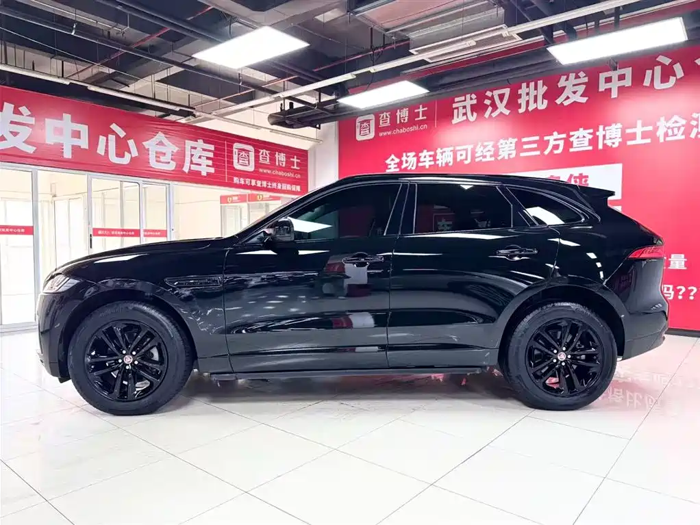 Jaguar Jaguar F-PACE 2020 2.0T Checkered Flag Edition 2021 - thumbnail 4