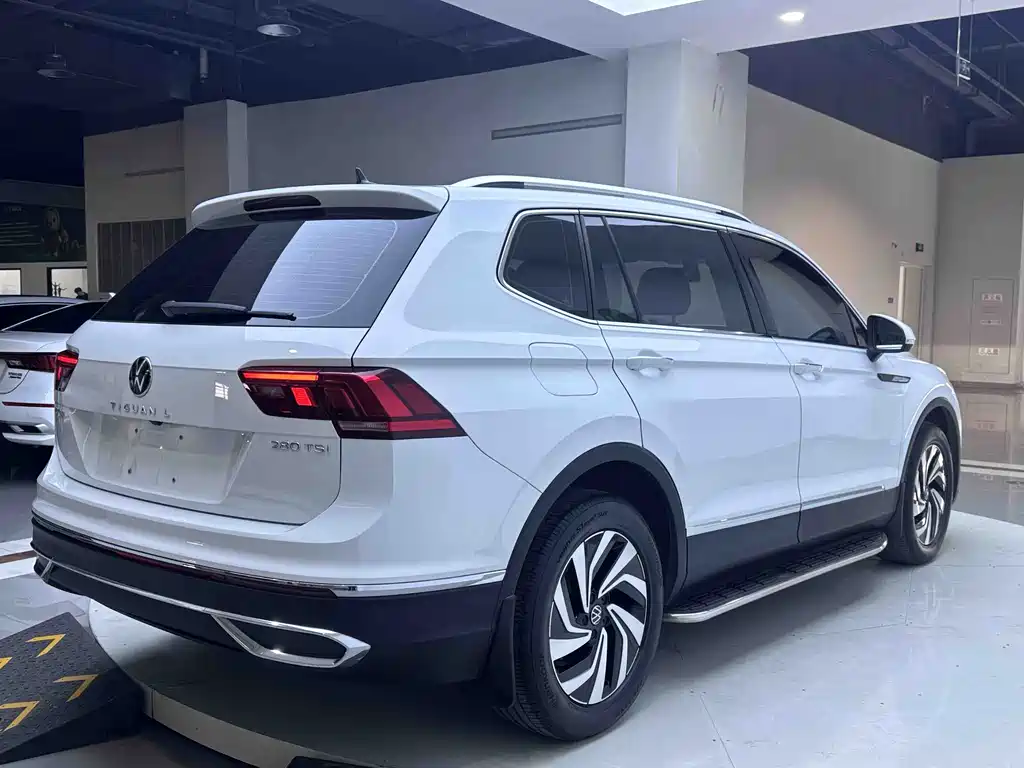 Volkswagen Volkswagen Tiguan L 2023 280TSI Automatic FWD Trend Creation Limited Edition 2023 - thumbnail 5