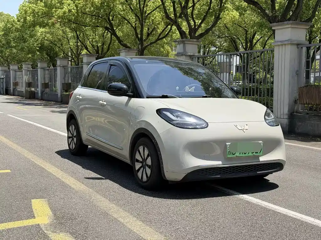 Wuling Motors Wuling Bingo 2023 333km Lingxi Interconnected Edition 2023 - thumbnail 3