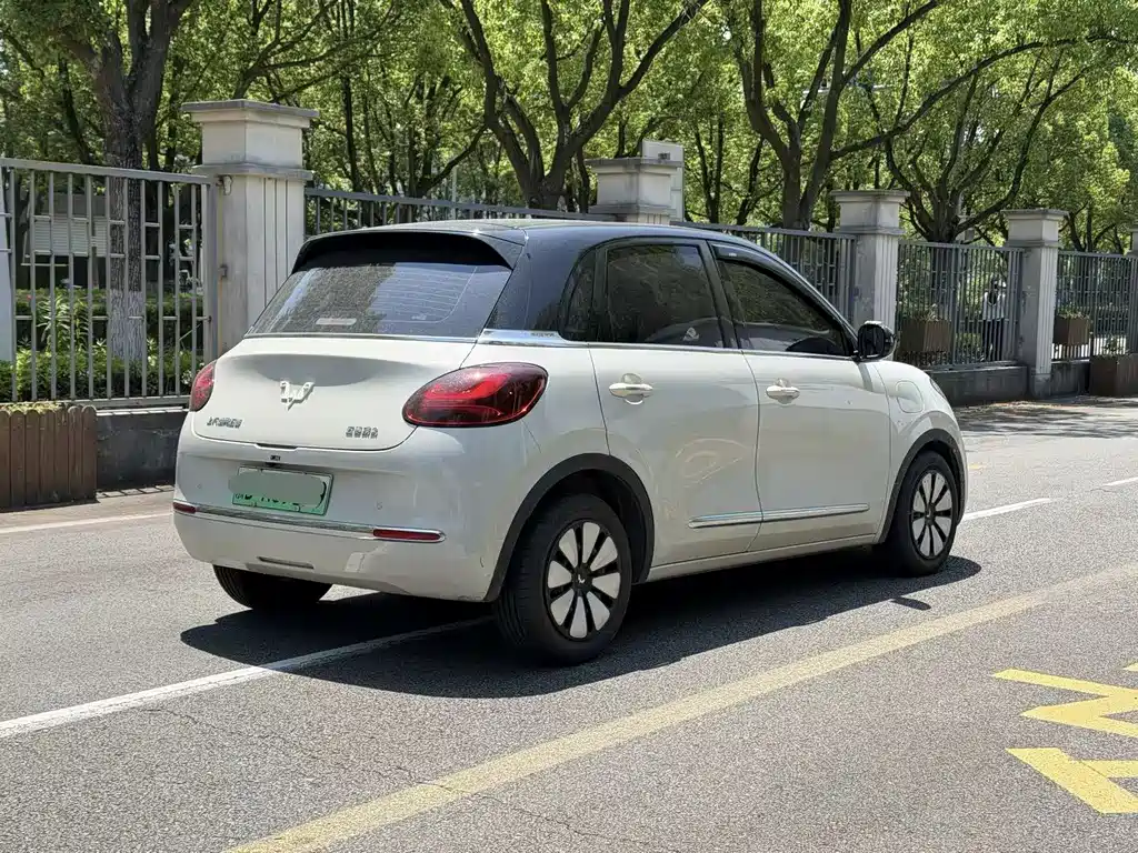 Wuling Motors Wuling Bingo 2023 333km Lingxi Interconnected Edition 2023 - thumbnail 4