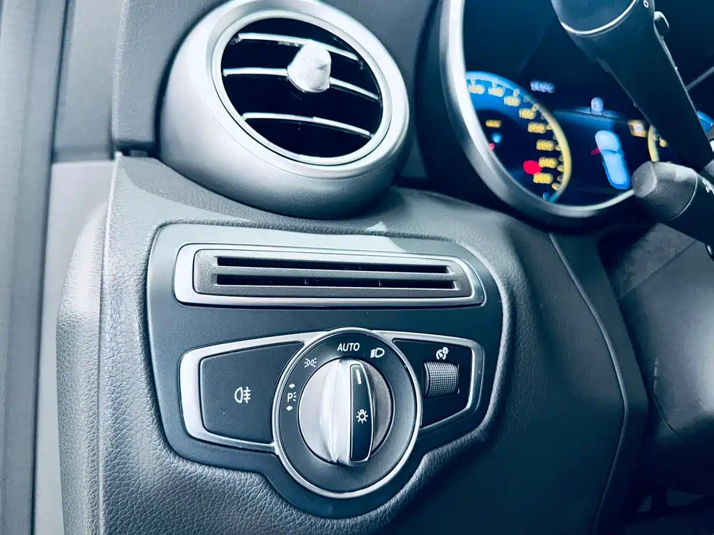 Mercedes-Benz Mercedes-Benz GLC 300 L 4MATIC 2021 - thumbnail 25