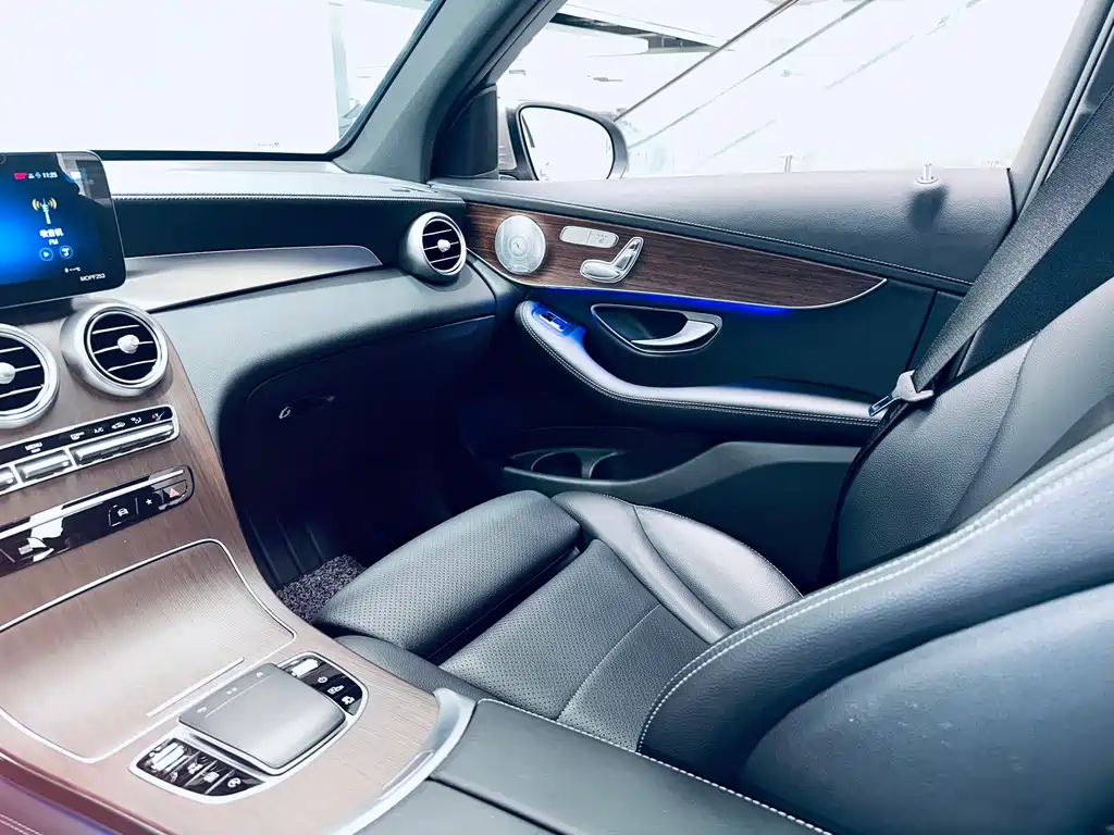 Mercedes-Benz Mercedes-Benz GLC 300 L 4MATIC 2021 - thumbnail 27