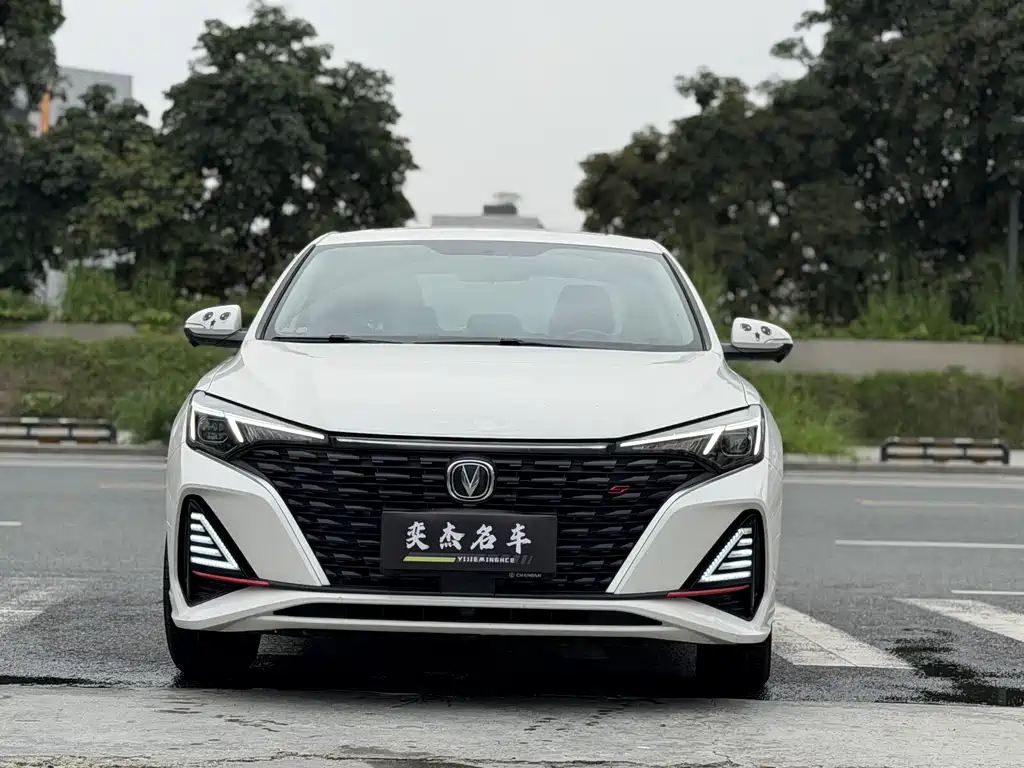 Changan Changan Eado 2021 PLUS Blue Whale NE 1.4T GDI DCT Premium 2023 - thumbnail 2