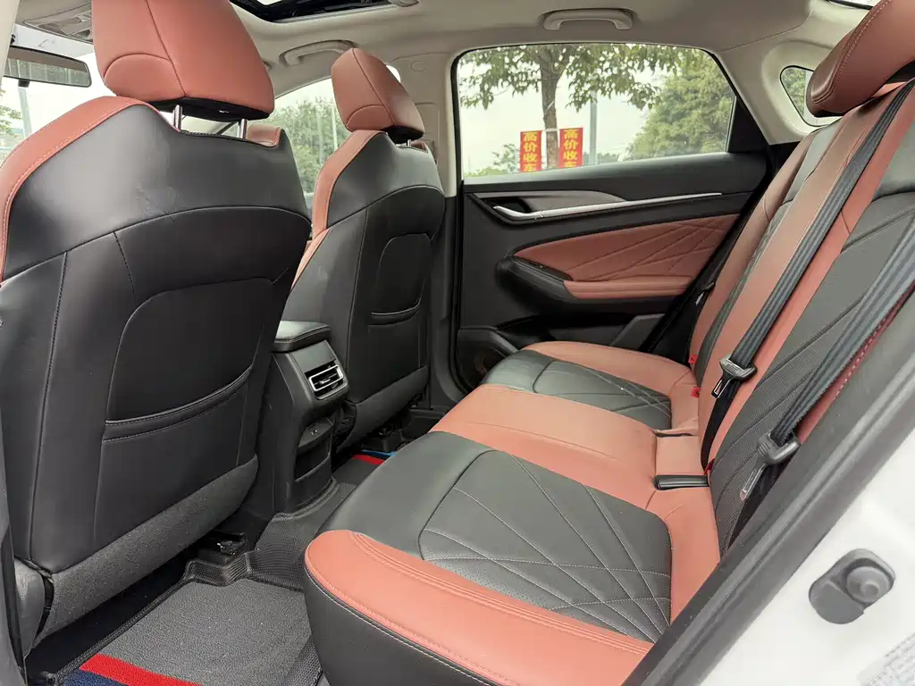 Changan Changan Eado 2021 PLUS Blue Whale NE 1.4T GDI DCT Premium 2023 - thumbnail 7