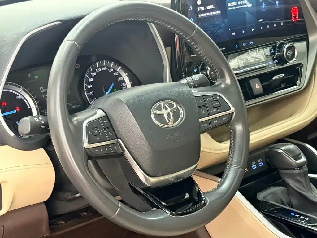 Toyota 2022 Toyota Highlander Hybrid 2.5L AWD Premium 7-Seater 2022 - thumbnail 6