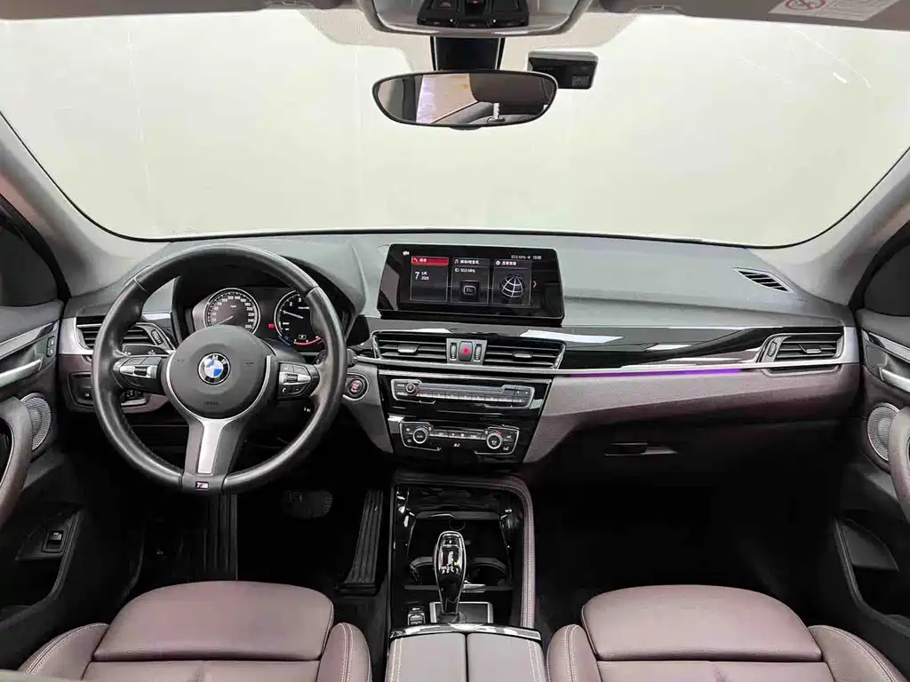 BMW BMW X1 2022 sDrive20Li Exclusive Edition 2022 - thumbnail 12