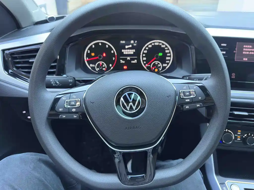 Volkswagen Volkswagen Polo Plus 2021 1.5L Automatic 2023 - thumbnail 13