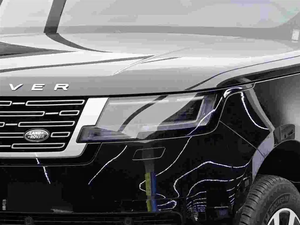 Land Rover Range Rover 2025 3.0 L6 400PS Vogue LWB 2025 - thumbnail 3
