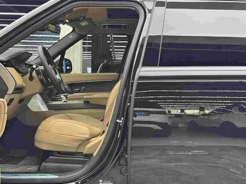 Land Rover Range Rover 2025 3.0 L6 400PS Vogue LWB 2025 - thumbnail 6