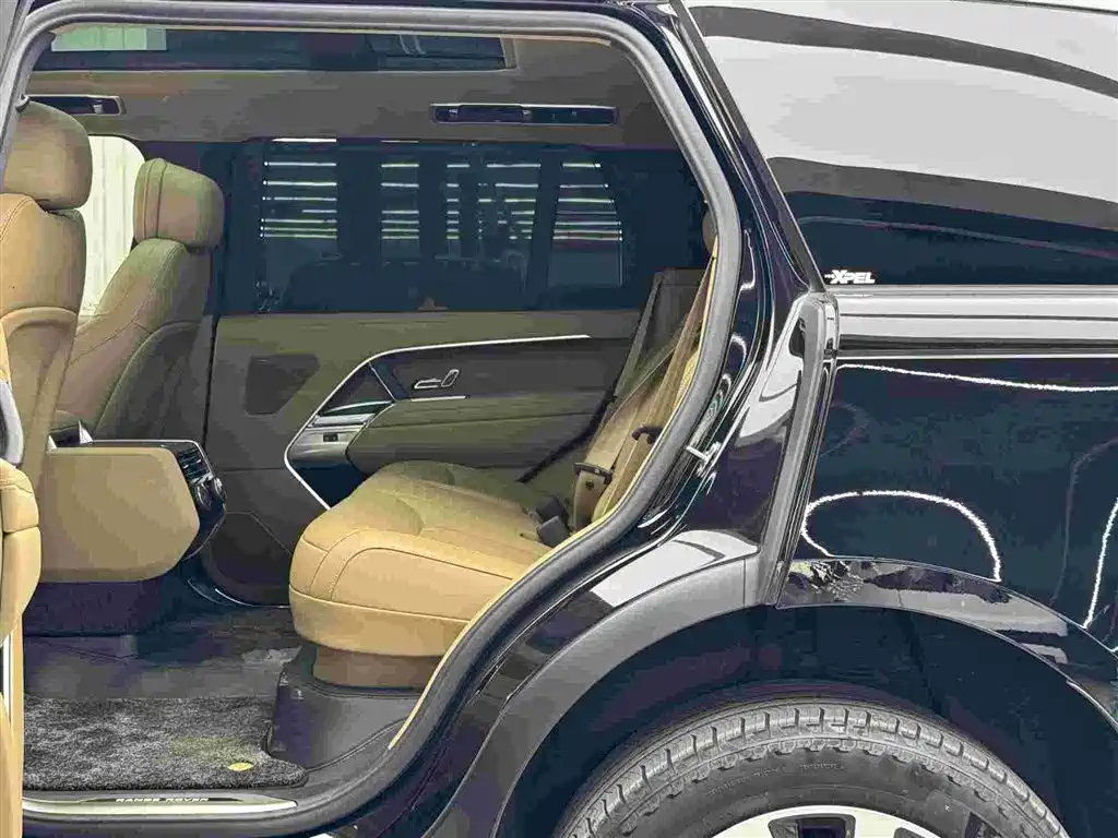 Land Rover Range Rover 2025 3.0 L6 400PS Vogue LWB 2025 - thumbnail 7