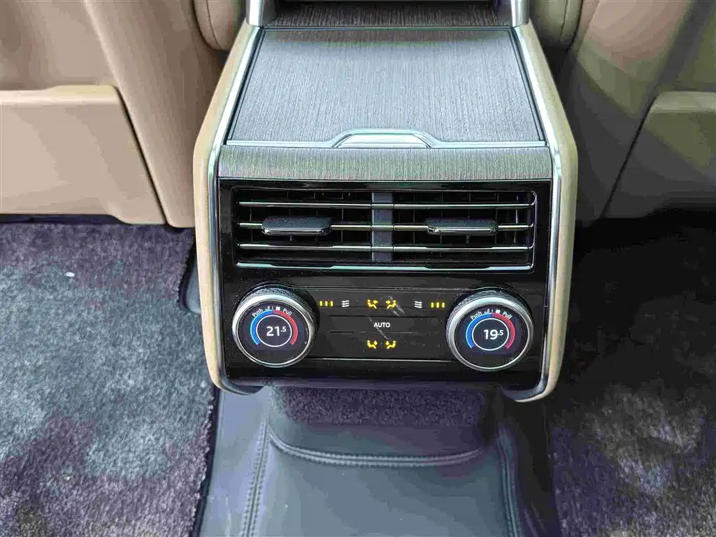 Land Rover Range Rover 2025 3.0 L6 400PS Vogue LWB 2025 - thumbnail 11