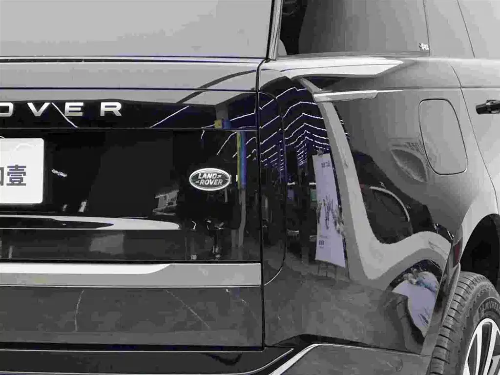 Land Rover Range Rover 2025 3.0 L6 400PS Vogue LWB 2025 - thumbnail 17