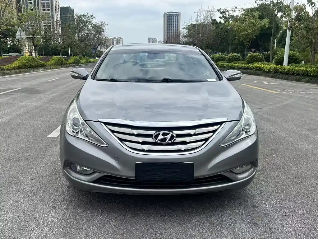 Hyundai Sonata 2011 2.0L Automatic Leading Edition 2012 - thumbnail 2