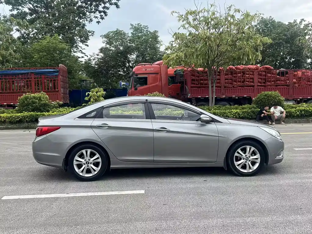 Hyundai Sonata 2011 2.0L Automatic Leading Edition 2012 - thumbnail 7