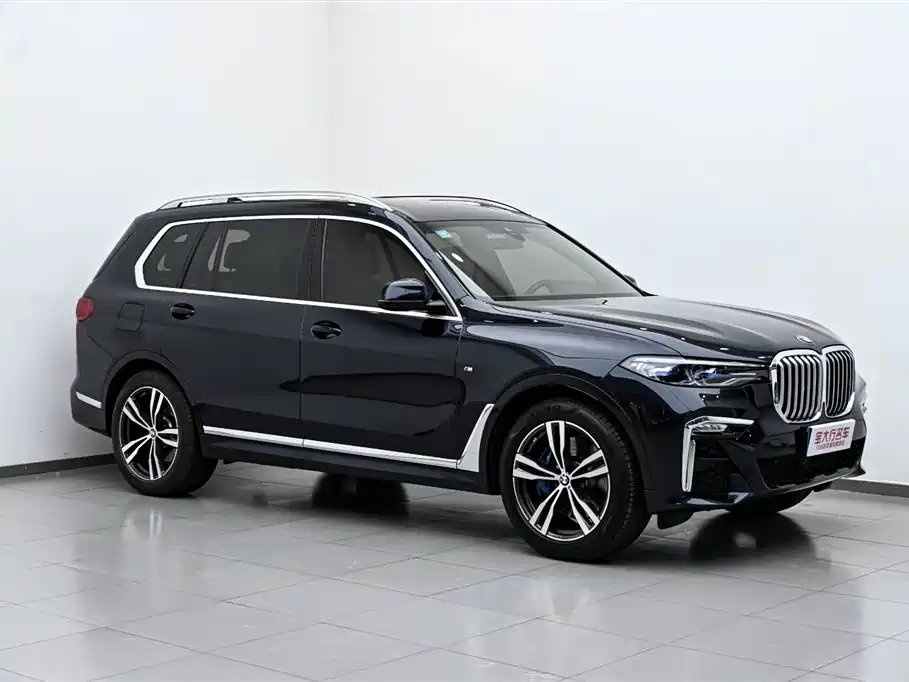 BMW BMW X7 2022 xDrive40i Exclusive Edition M Sport Package 2022 - thumbnail 4