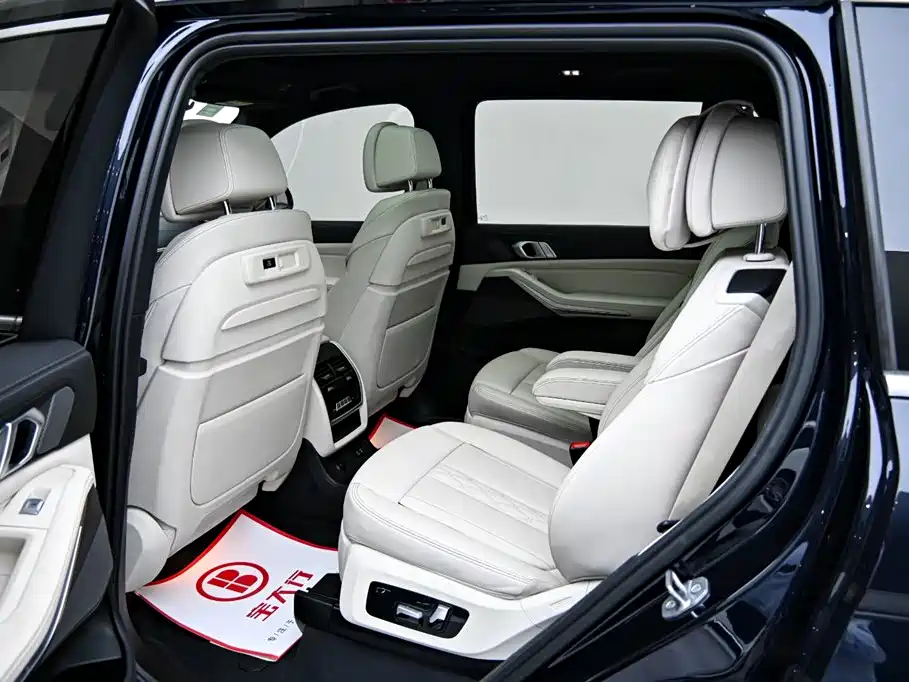 BMW BMW X7 2022 xDrive40i Exclusive Edition M Sport Package 2022 - thumbnail 13