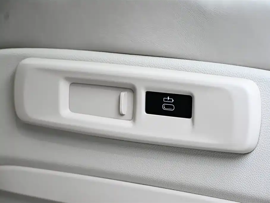 BMW BMW X7 2022 xDrive40i Exclusive Edition M Sport Package 2022 - thumbnail 25