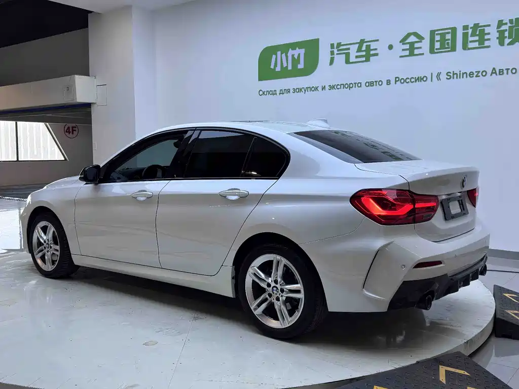 BMW BMW 1 Series 2021 120i M Sport Night Edition 2022 - thumbnail 4