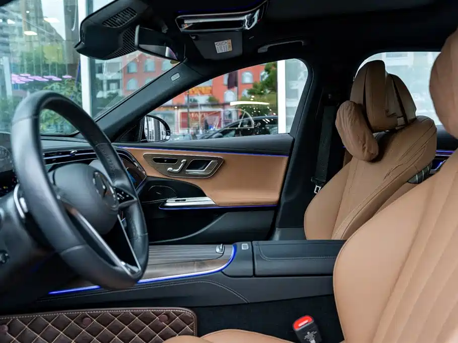Mercedes-Benz Mercedes-Benz E-Class 2024 E 350 e L Plug-in Hybrid Sedan 2024 - thumbnail 11