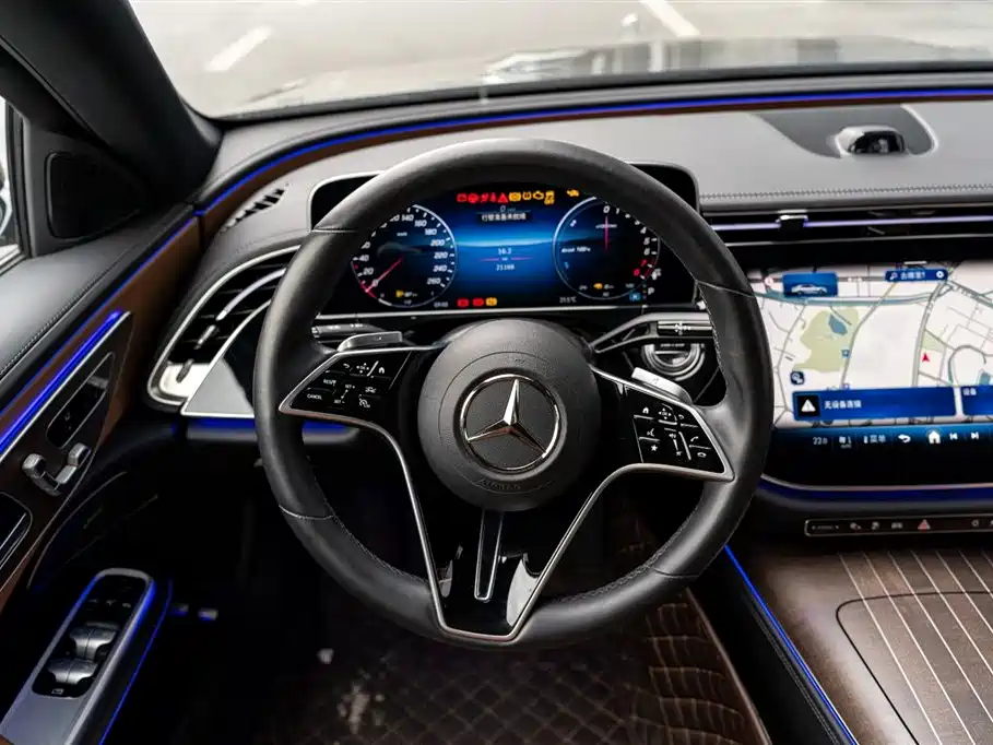 Mercedes-Benz Mercedes-Benz E-Class 2024 E 350 e L Plug-in Hybrid Sedan 2024 - thumbnail 16