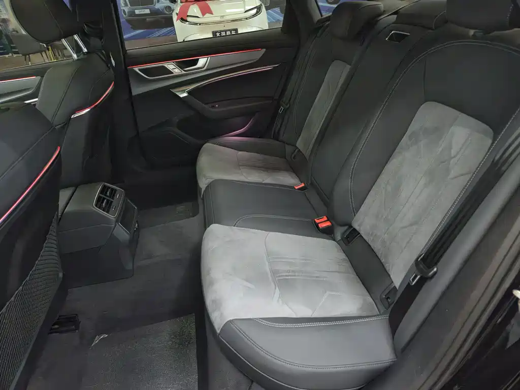 Audi Audi A6L 2024 40 TFSI Luxury Dynamic Edition 2024 - thumbnail 14