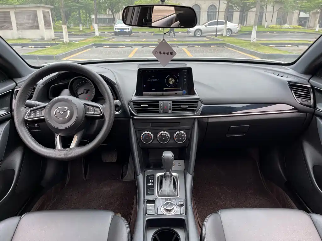 Mazda Mazda CX-4 2022 - thumbnail 16