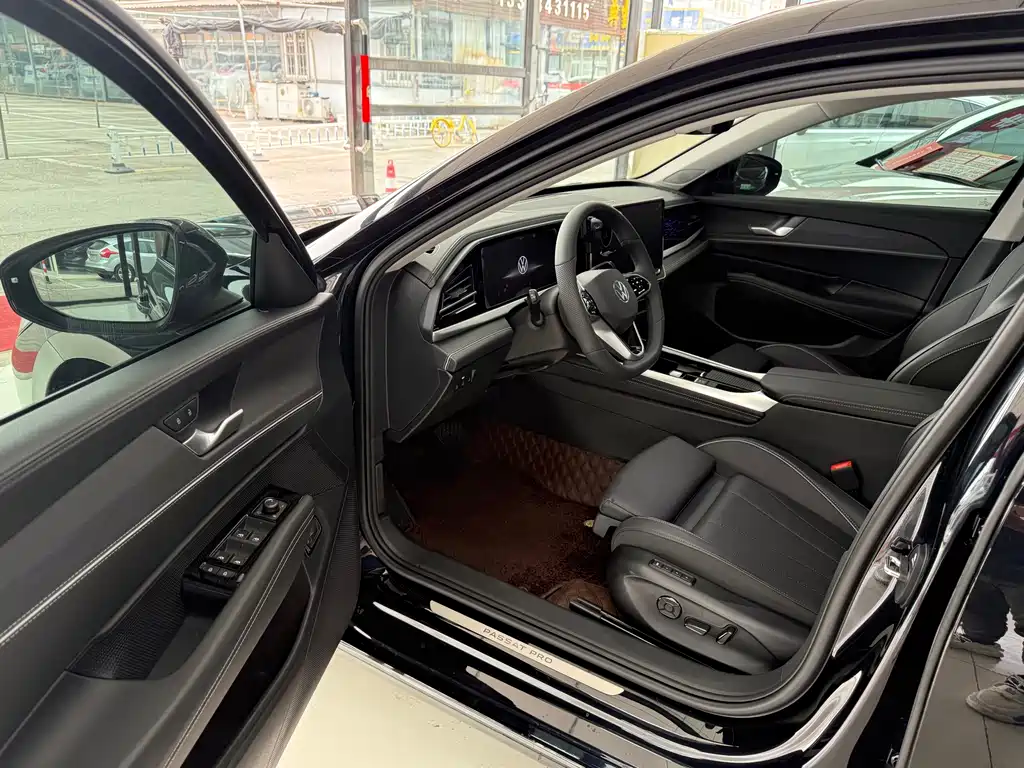 Volkswagen Volkswagen Passat Pro 2025 380TSI Longyao Edition 2025 - thumbnail 4