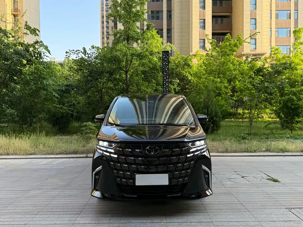 Toyota Alphard 2024 Hybrid 2.5L Premium Edition 2024 - thumbnail 3