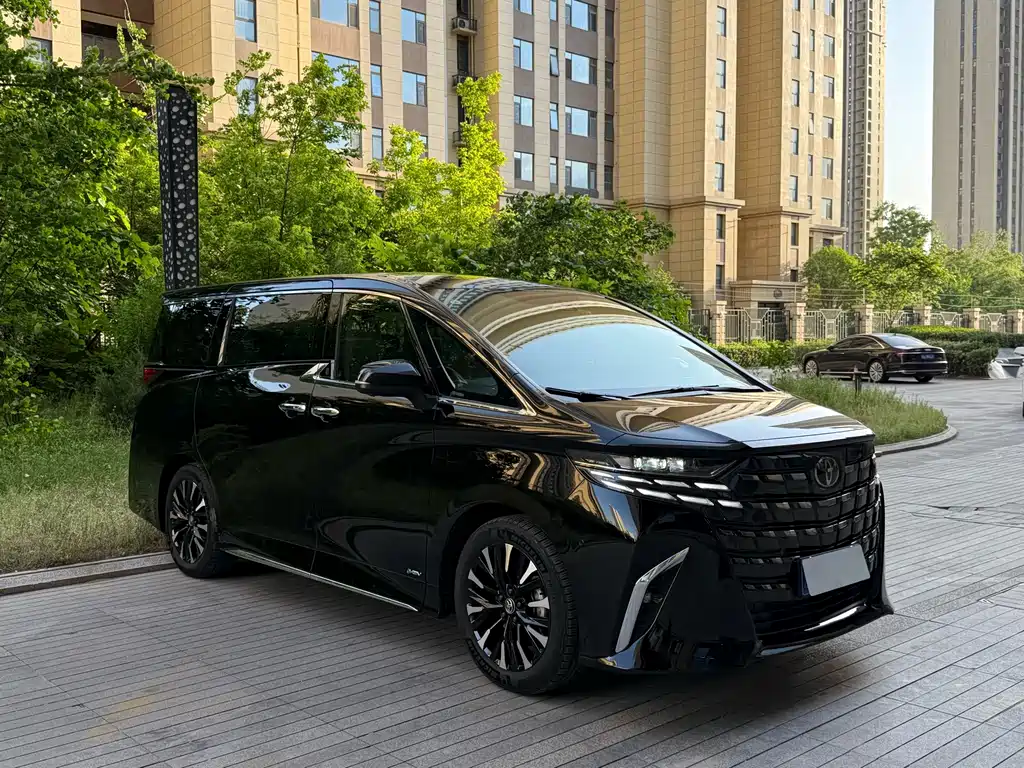 Toyota Alphard 2024 Hybrid 2.5L Premium Edition 2024 - thumbnail 4