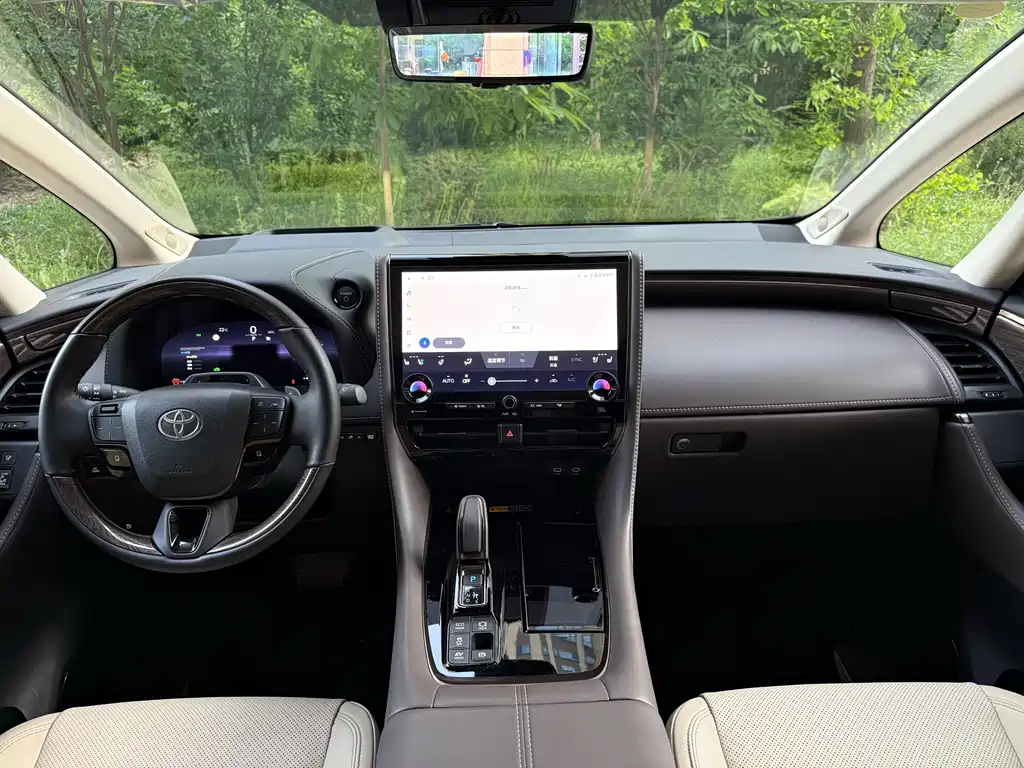 Toyota Alphard 2024 Hybrid 2.5L Premium Edition 2024 - thumbnail 12