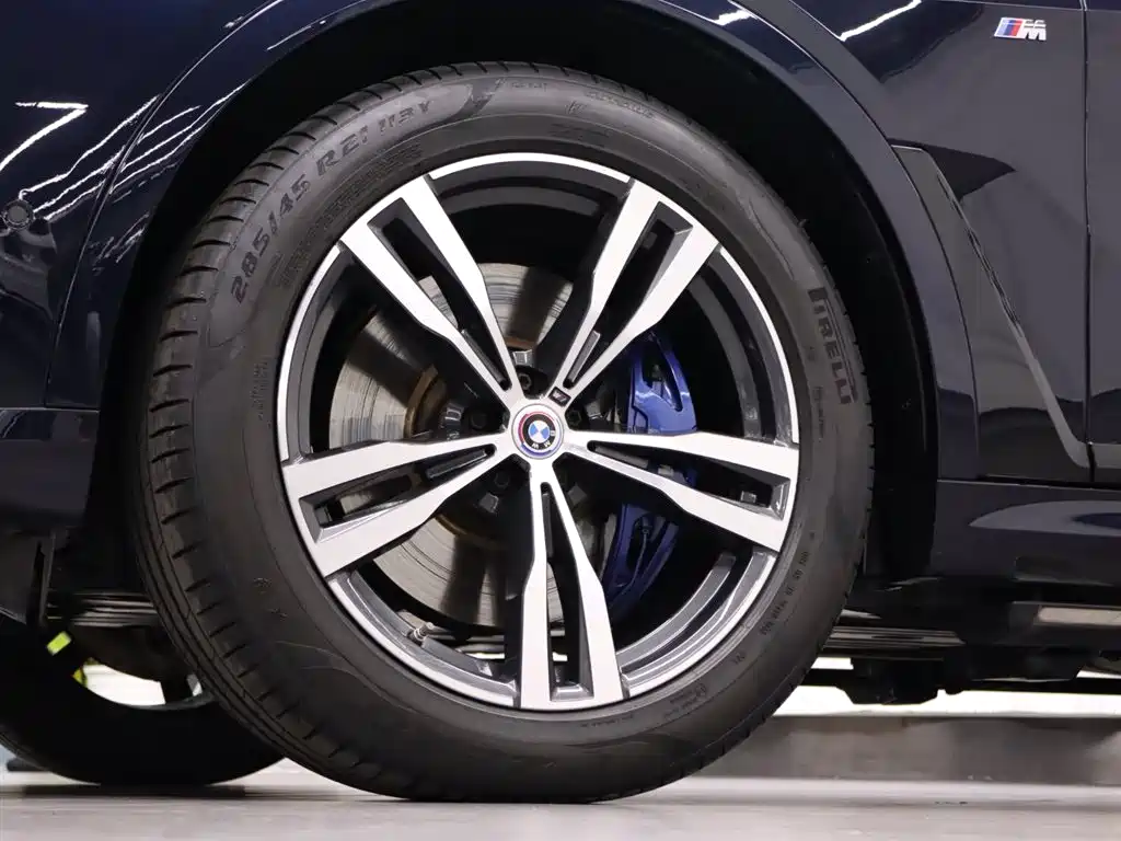 BMW BMW X7 2023 xDrive40i Executive M Sport Package 2024 - thumbnail 28
