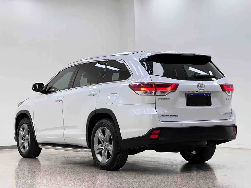 Toyota Toyota Highlander 2021 2.0T AWD Luxury Edition 7-seat 2022 - thumbnail 26