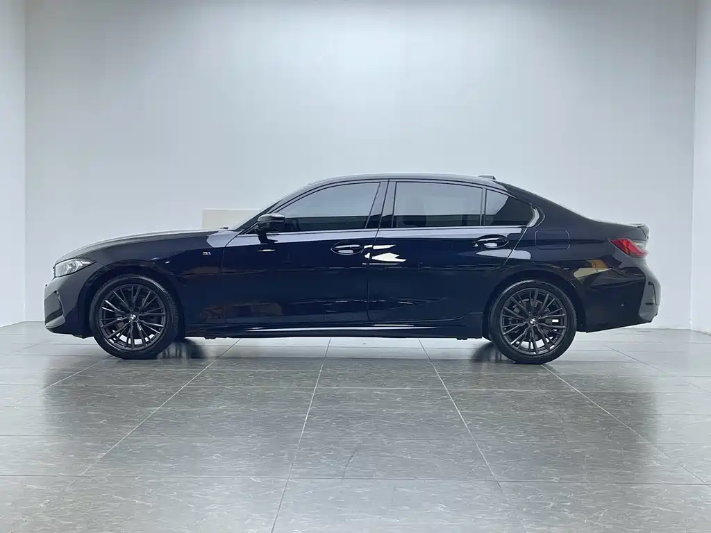 BMW BMW 3 Series 2023 325Li M Sport Night Edition 2023 - thumbnail 5
