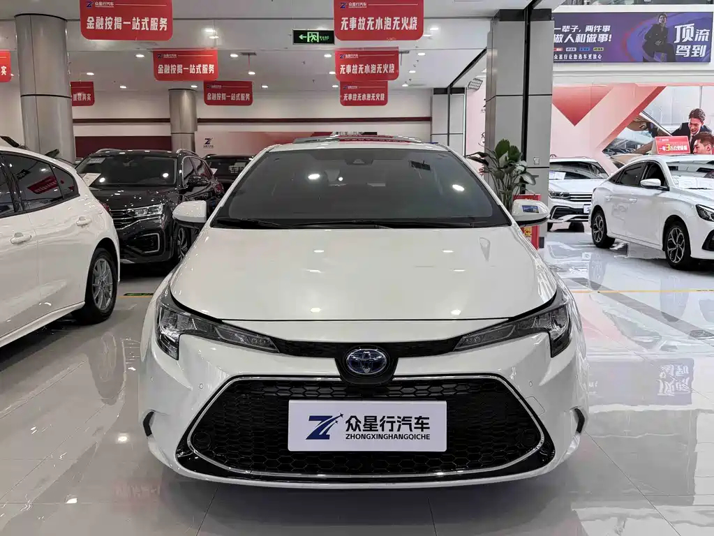 Toyota Toyota Levin 2021 Hybrid 1.8H E-CVT Luxury Edition 2021 - thumbnail 2