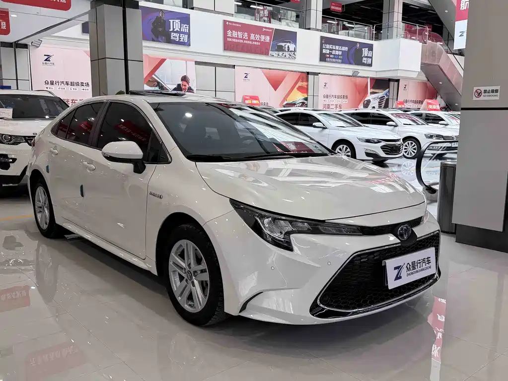 Toyota Toyota Levin 2021 Hybrid 1.8H E-CVT Luxury Edition 2021 - thumbnail 3