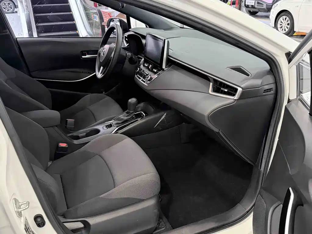 Toyota Toyota Levin 2021 Hybrid 1.8H E-CVT Luxury Edition 2021 - thumbnail 13