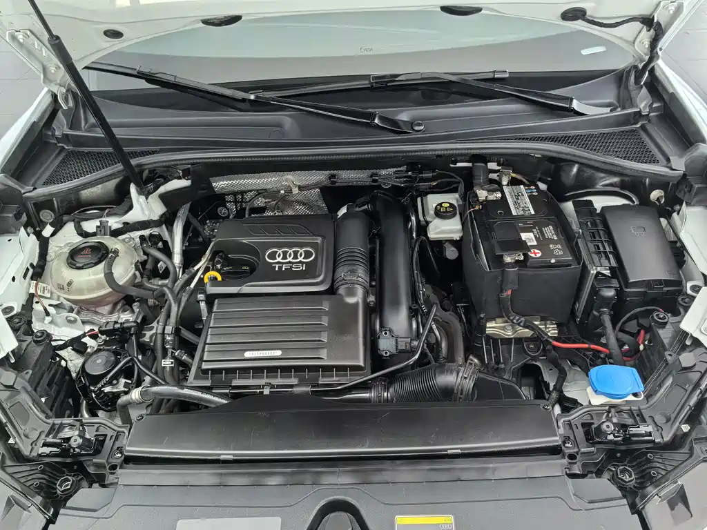 Audi Audi Q3 2020 35 TFSI Entry Dynamic Edition 2020 - thumbnail 17
