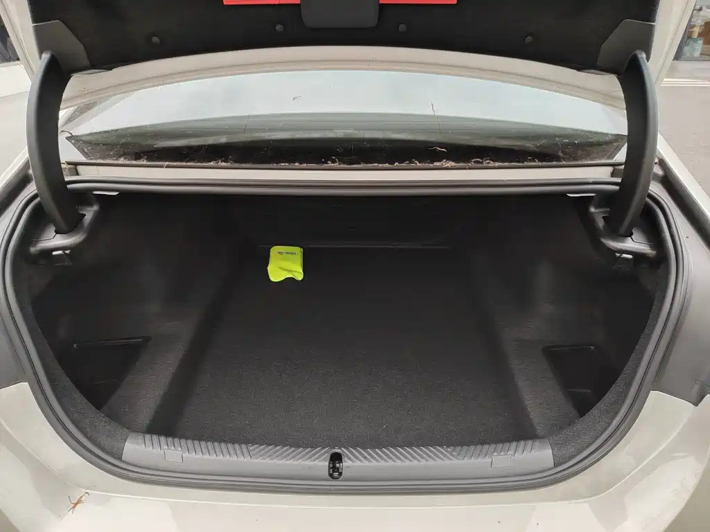 BMW BMW 5 Series 2025 530Li Exclusive Edition M Sport Package 2025 - thumbnail 10