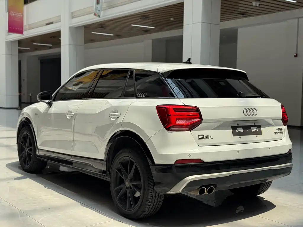 Audi Audi Q2L 2020 35 TFSI Entry Dynamic 2020 - thumbnail 7