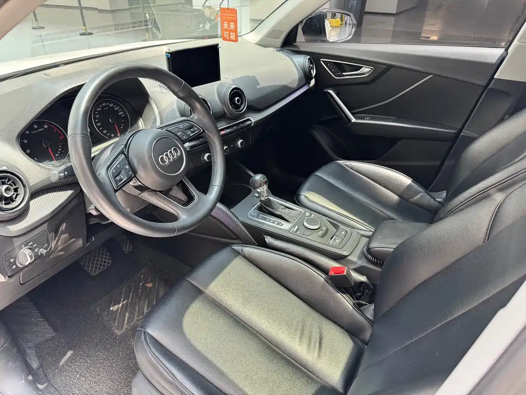 Audi Audi Q2L 2020 35 TFSI Entry Dynamic 2020 - thumbnail 11