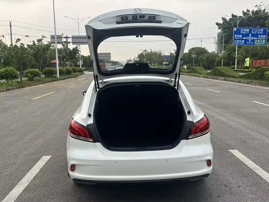MG MG 6 2018 20T Automatic Elite Smart Connectivity Edition China VI 2019 - thumbnail 8