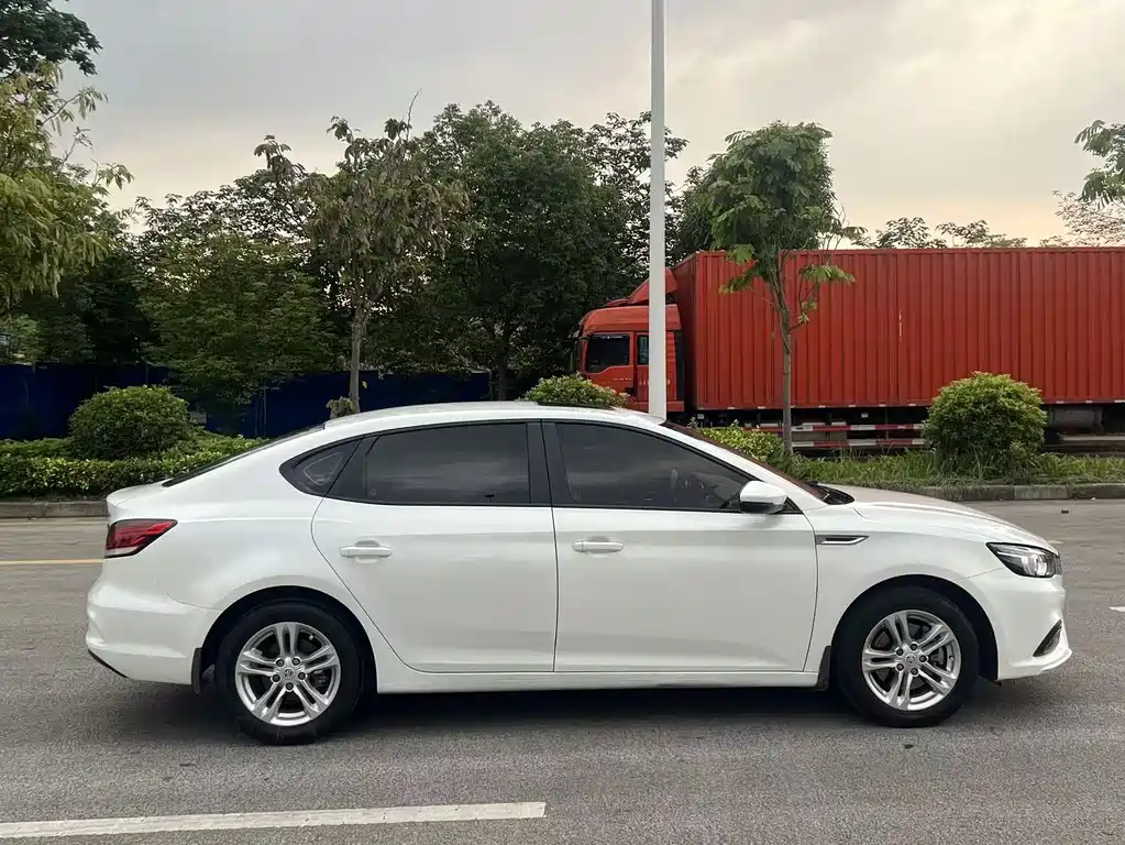 MG MG 6 2018 20T Automatic Elite Smart Connectivity Edition China VI 2019 - thumbnail 10